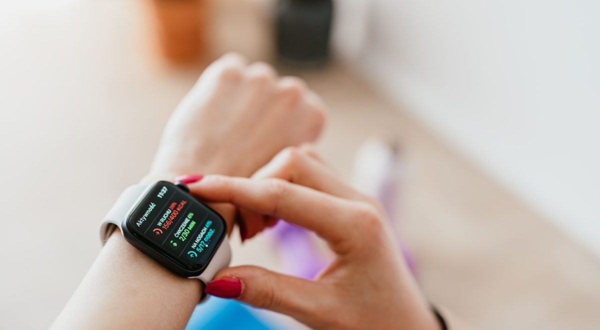 How Wearable AI Is Transforming Healthcare in 2026