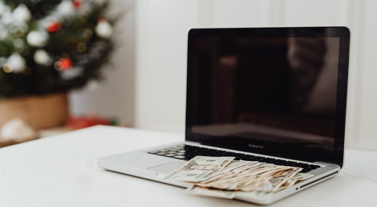 Best Ways to Use AI to Make Money Online in 2026